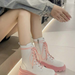 Multi-faceted pink British style thick heel short boots for women with a side zi