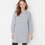 Low-shoulder letter print sweatshirt dress