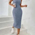 Solid color halter neck tight dress